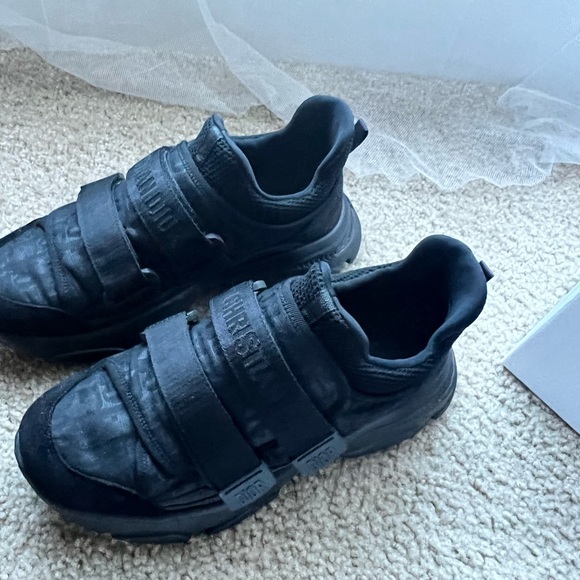 Dior women sneakers - Picture 8 of 14